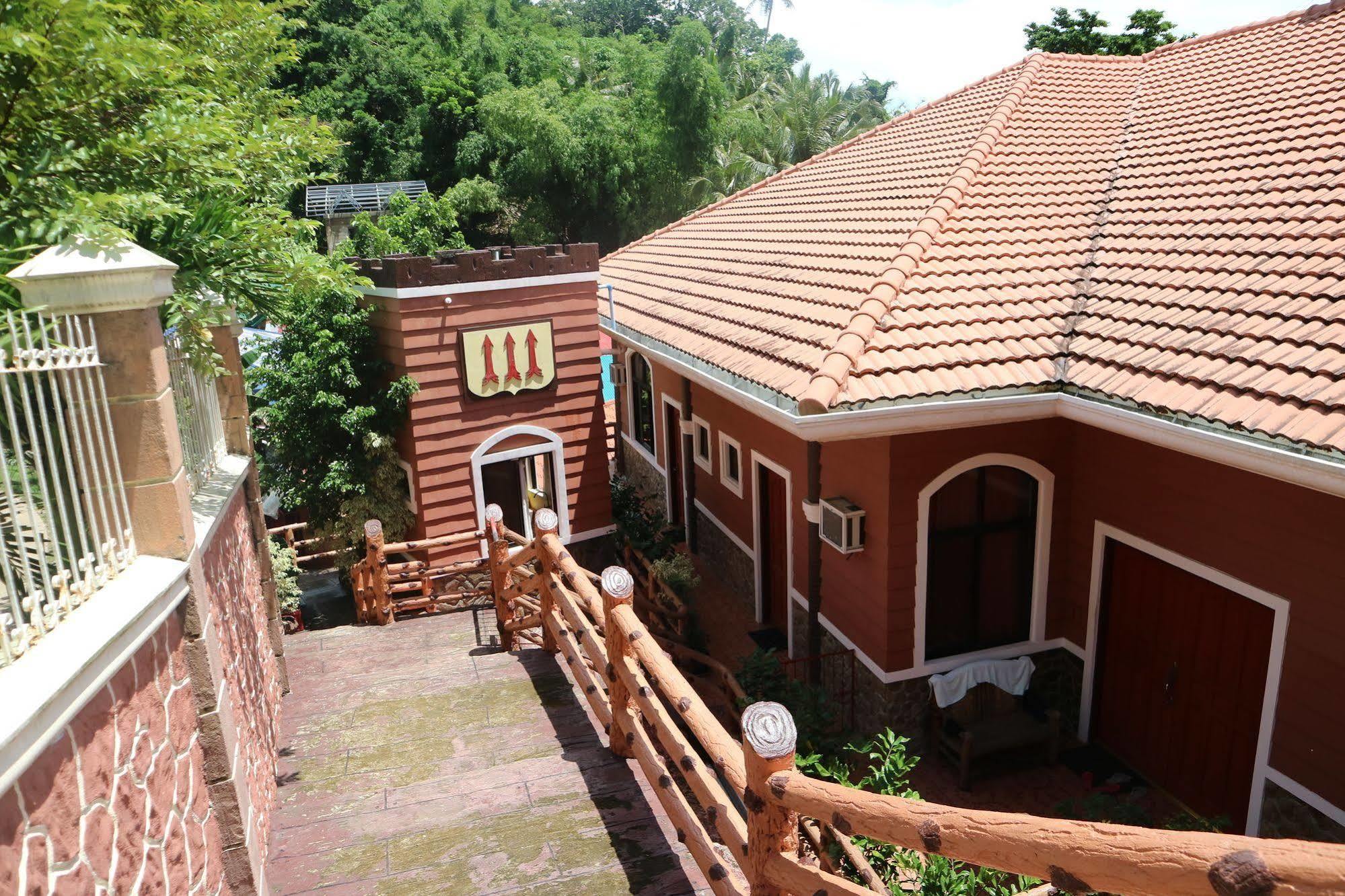 Jannah Glycel Beach House Hotel Guimaras Esterno foto
