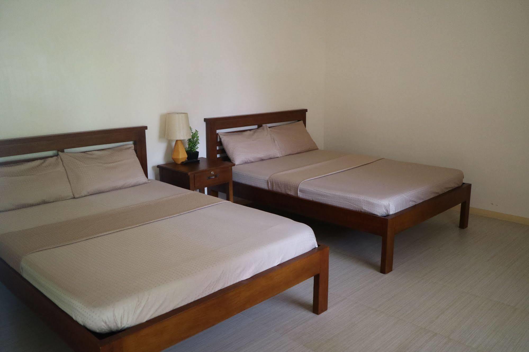 Jannah Glycel Beach House Hotel Guimaras Esterno foto